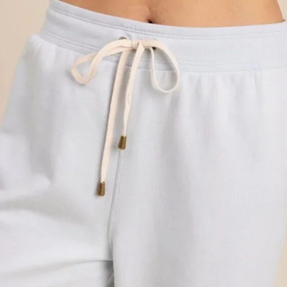 Le Marais Hoodie & Sweatpant Set - Picture 10 of 14